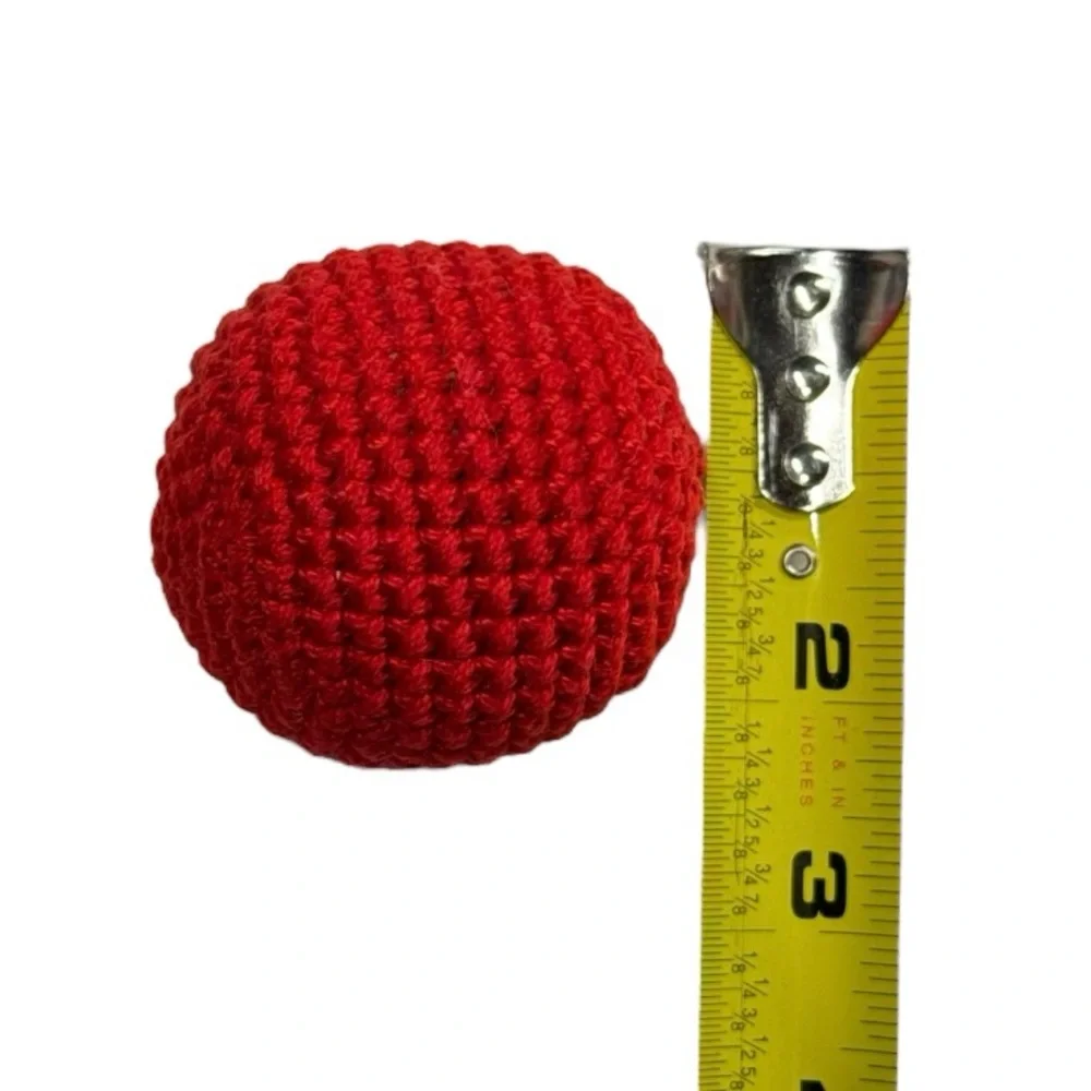 100% handmade crochet ball toy for cats with catnip inside! 100% cotton yarn toy